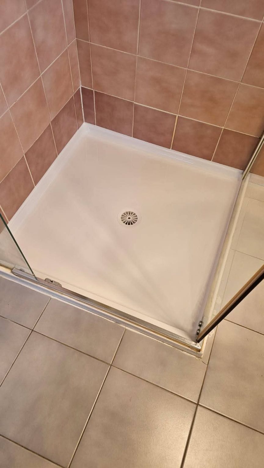 Shower Base Inlay Bathroom Resurfacing | Fast, Affordable Bathroom Updates